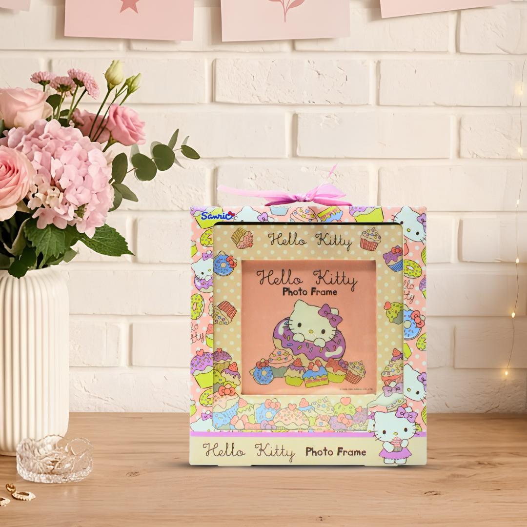 Hello Kitty Cup cake Photo Frame