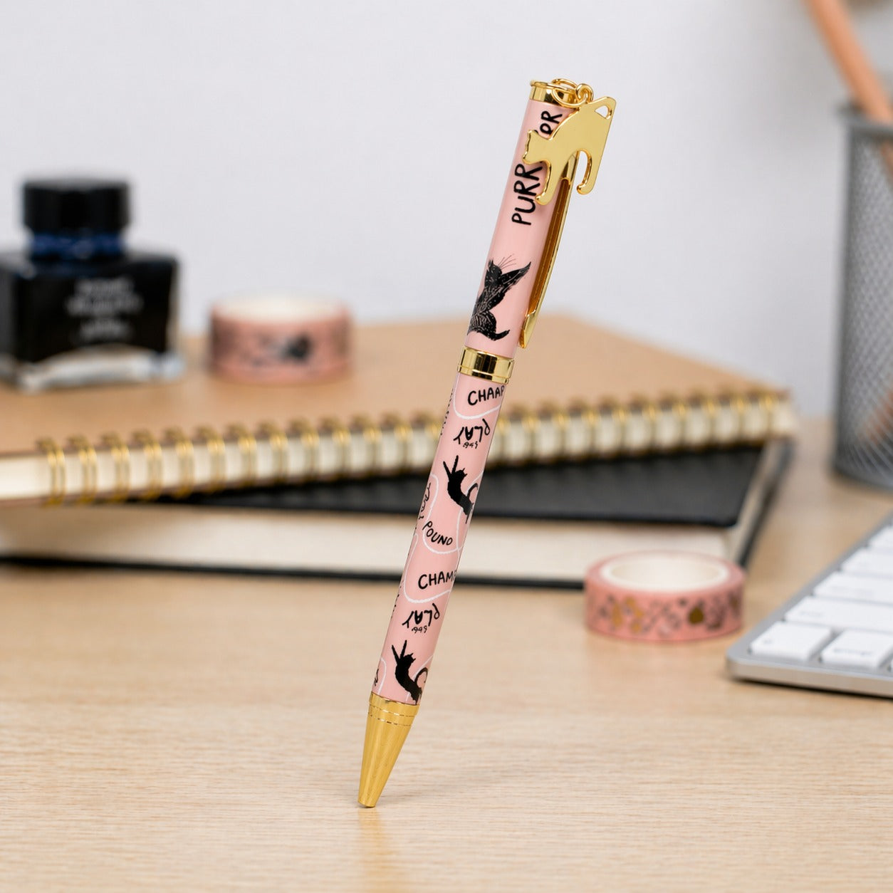 BATTERSEA Cat Charm Ballpoint Pen – Cute Animal Writing Pen with Gold Clip