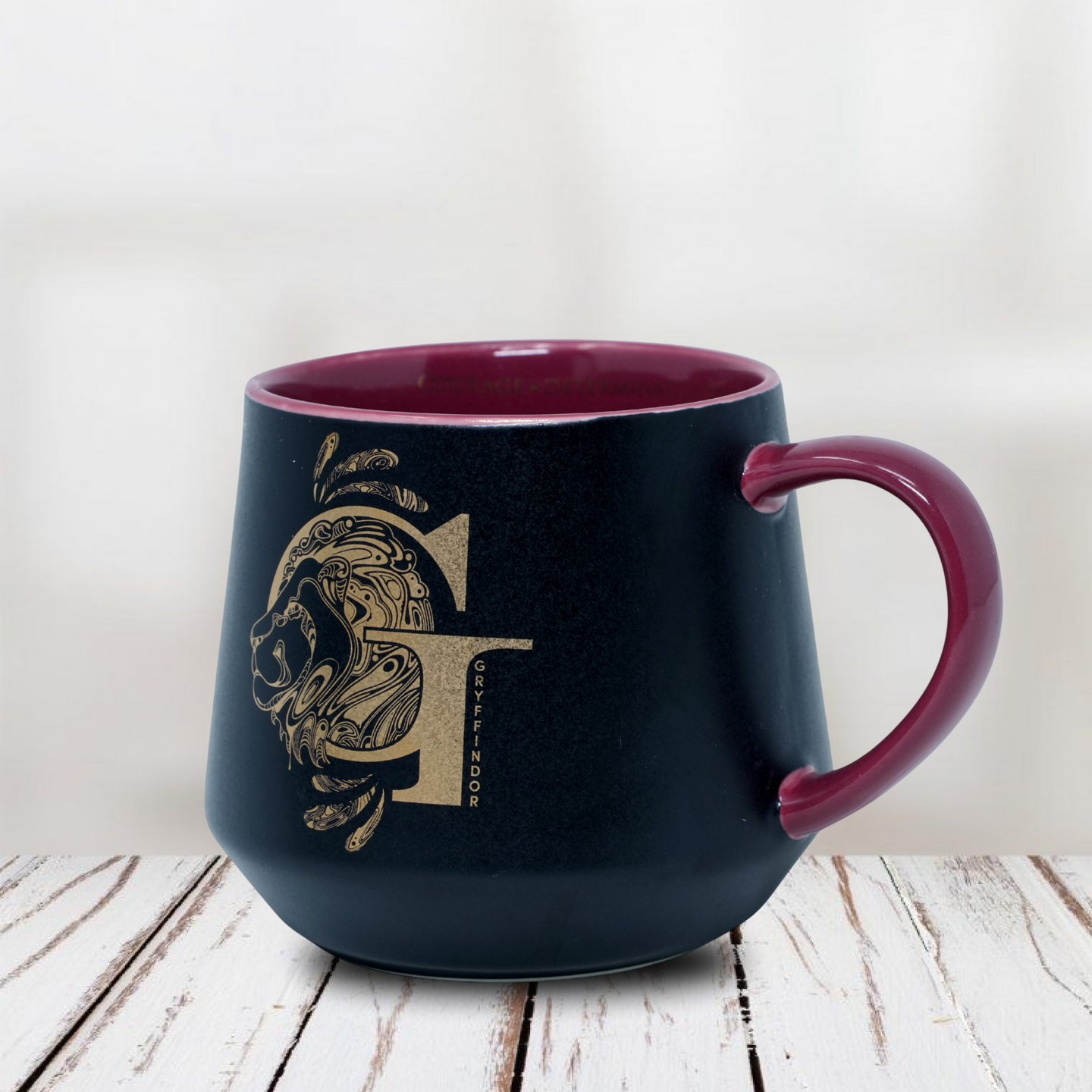 HARRY POTTER Wizard Crest Courage Mug – Motivational Ceramic Coffee Mug (Red & Gold)